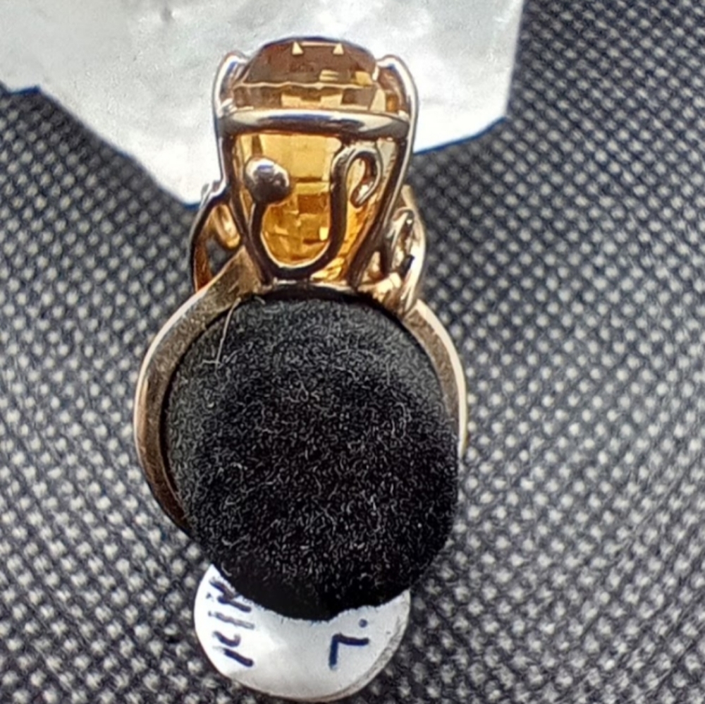 Natural Citrine and 14k Yellow Gold - Picture 2 of 7